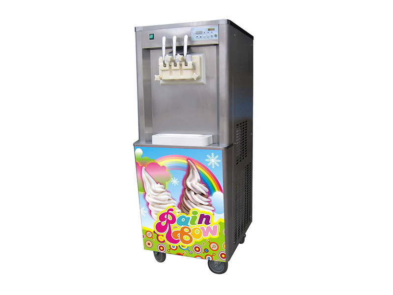 Can commercial ice cream maker sample charge be refunded if order is placed?